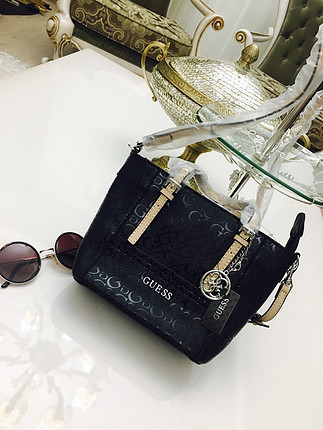 xs Beden Guess Delanay