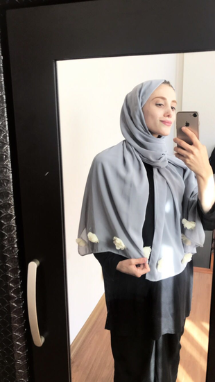 Tasarımcı ÇİÇEKLİ TASARIM ŞAL