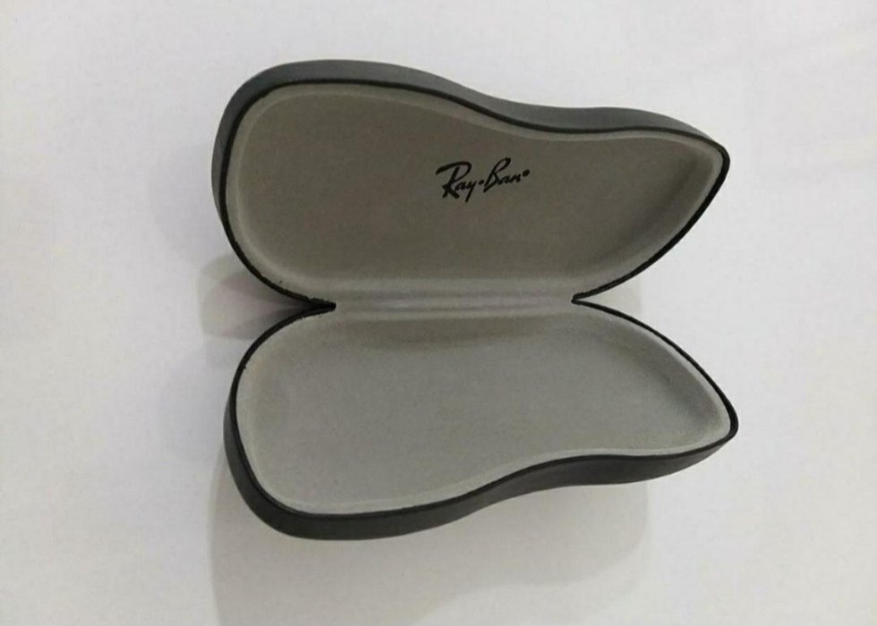 Ray-Ban Gözlük Kutusu - Görsel 2