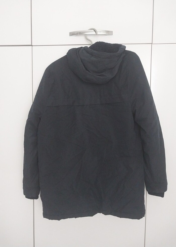 LCW Kids kapüşonlu erkek çocuk mont - Görsel 3