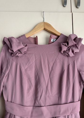 Uzun Drapeli Kadın Elbise - Görsel 5