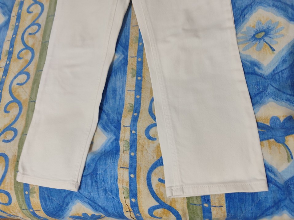 Kadın Beyaz Fermuarlı Pantolon - Görsel 2