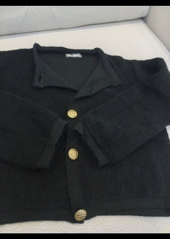 Siyah Düğmeli Kadın Hırka - Görsel 3