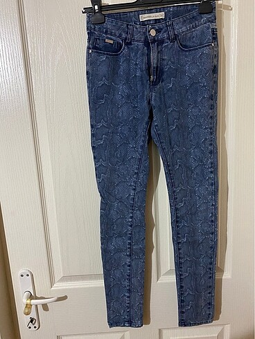 Desenli jean
