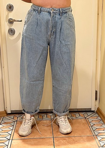 Zara Gri Mavi Rahat Kesim Kadın Jean