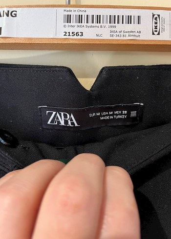 Zara Düz Siyah Pilili Kadın Kumaş Pantolon