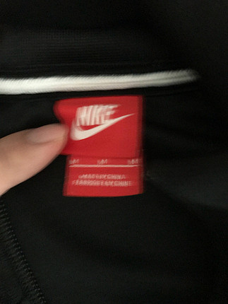 Nike NİKE HIRKA