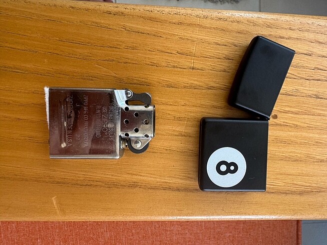 diğer Beden Zippo 8 ball çakmak