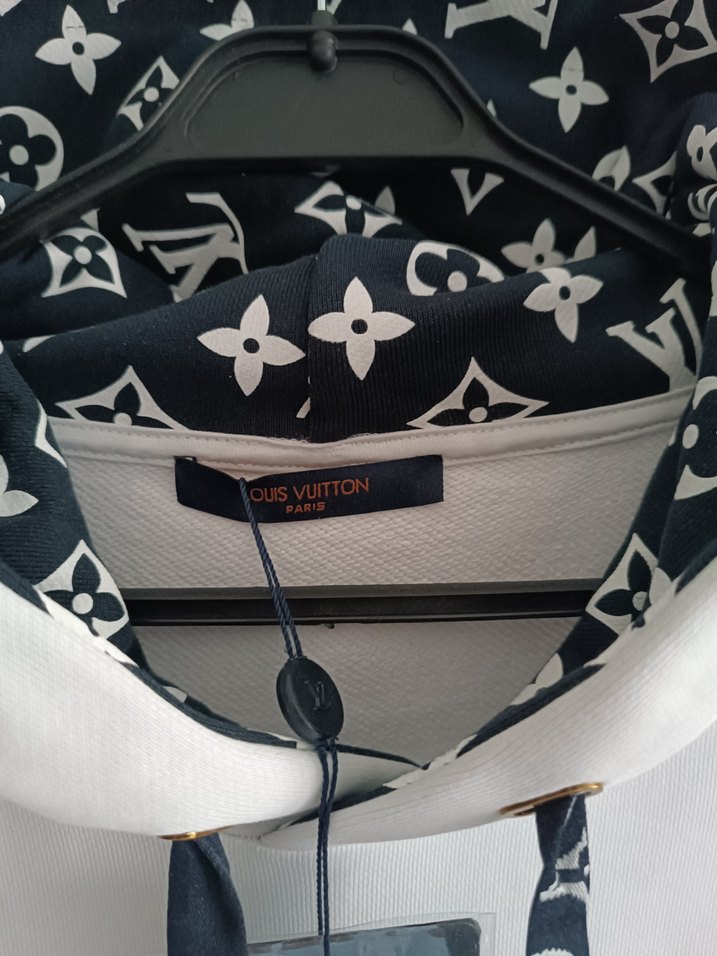 LOUİS VUİTTON SWEAT XXL BEDEN - Görsel 3