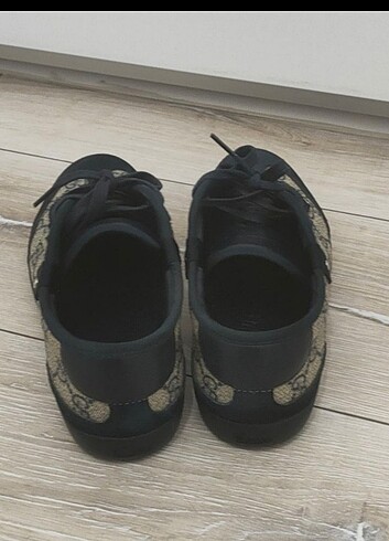 Orjinal gucci ayakkabı 