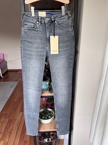 Scotch soda jean