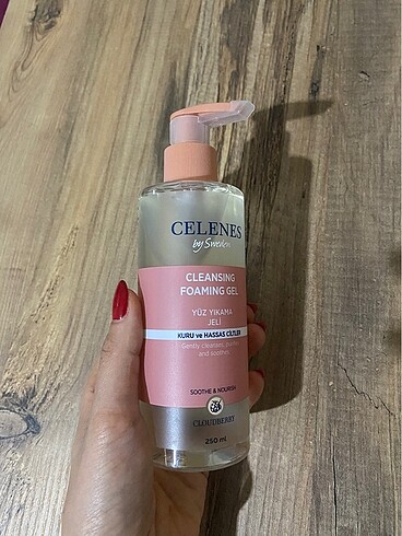 celenes yüz yıkama jeli