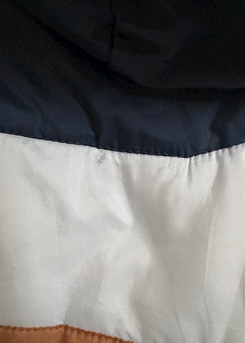 Erkek Çocuk Kapüşonlu Renk Bloklu Yelek - Görsel 3