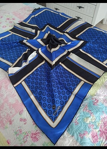 Armine Vissona twill ipek
