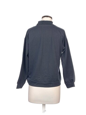 s Beden Trendyol & Milla Sweatshirt %70 İndirimli.