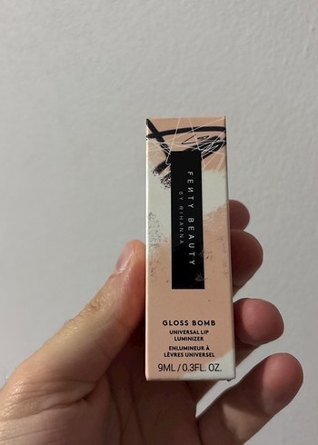 Fenty Beauty Parlak Bej Lip Gloss - Görsel 5