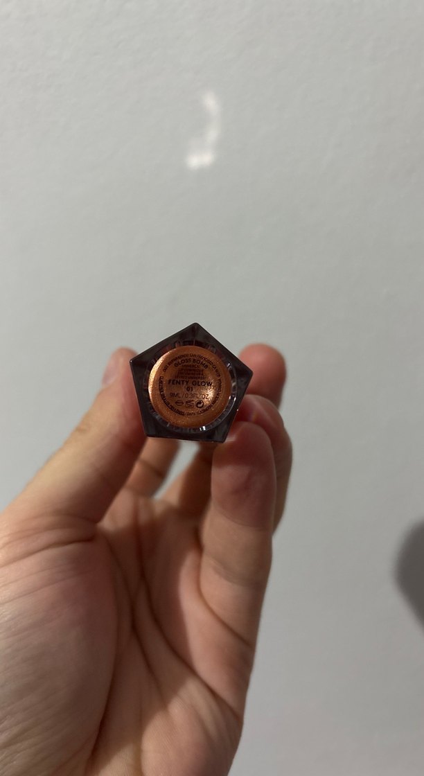 Fenty Beauty Parlak Bej Lip Gloss - Görsel 2