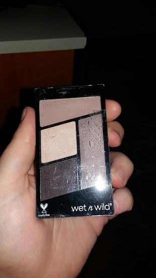 wet n wild far paleti