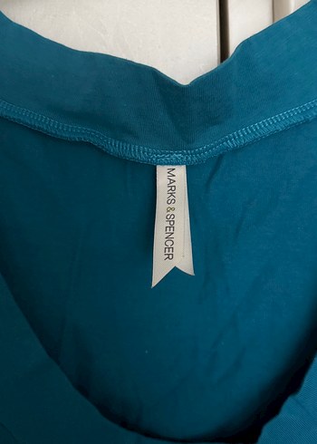 Marks & Spencer Mark Spencer V Yaka Ust