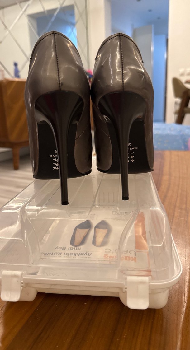 Klasik Parlak Kahverengi Stiletto Topuklu Ayakkabı - Görsel 5