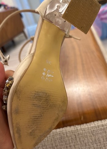 Bej Süet Taşlı Kadın Topuklu Abiye Ayakkabı - Görsel 5