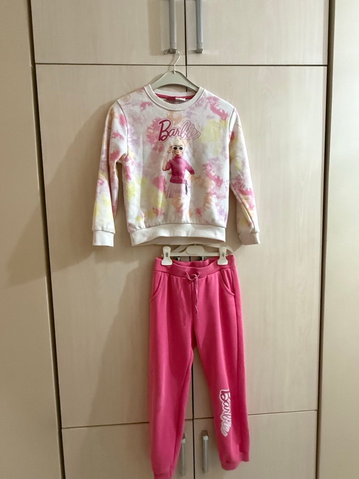 Kız Çocuk Barbie Batik Desen Eşofman Takımı - Görsel 2