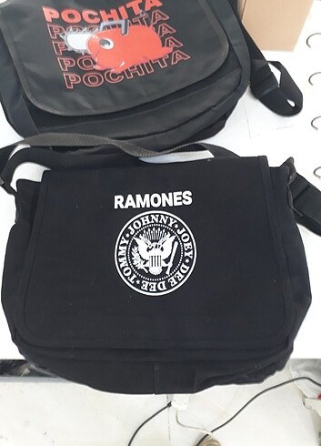 Urban Outfitters Ramones Unisex Postaci Çanta