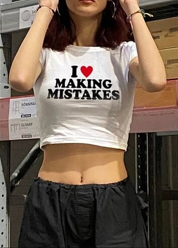 I Love Making Mistake Baskili Crop Bluz 