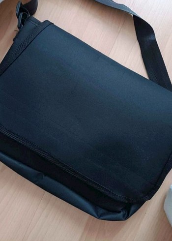 Tralalero Tralala Unisex Postaci Çanta
