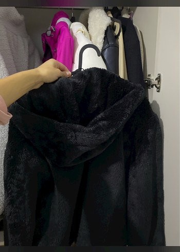 Siyah Şişme Kadın Kışlık Mont - Görsel 2