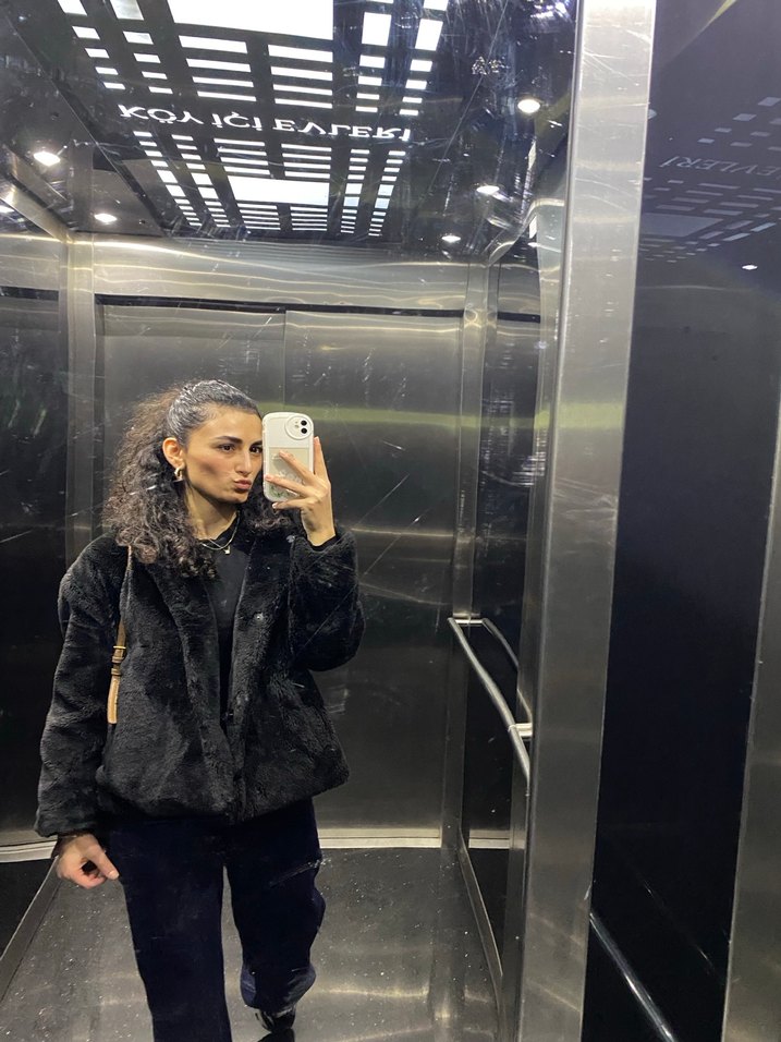 Siyah Şişme Kadın Kışlık Mont - Görsel 3