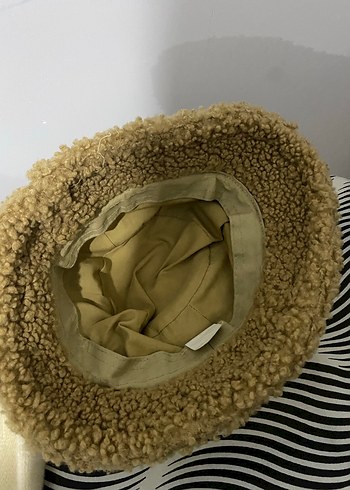 Kahverengi Yünlü Kürklü Kadın Şapka - Görsel 2