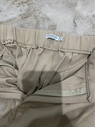 xs Beden Stradivarius pantolon