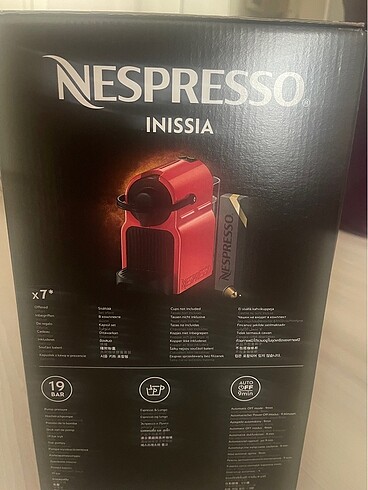  Beden Hiç Kullanılmamış Nespresso Kahve Makinesi