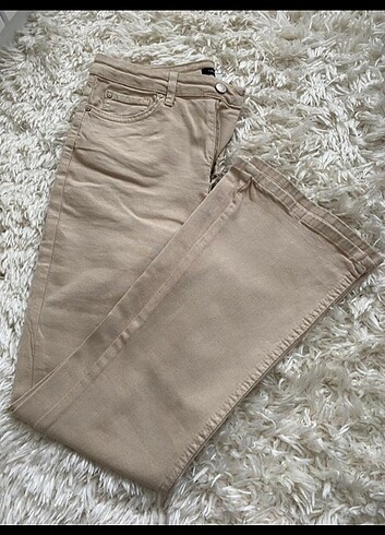 Flare crop jean