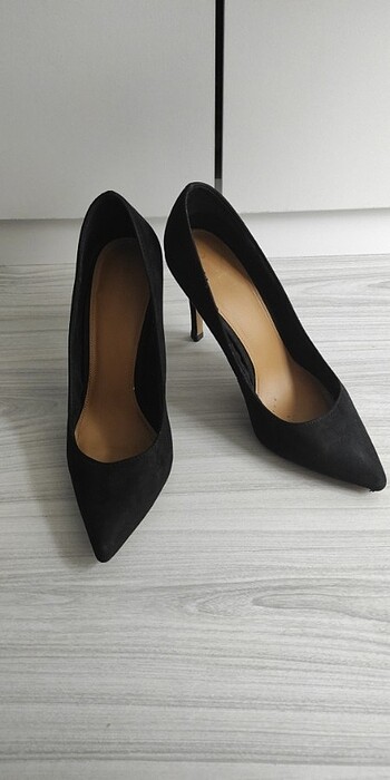 Bershka siyah stiletto 41 numara