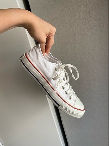 41 Beden Beyaz converse