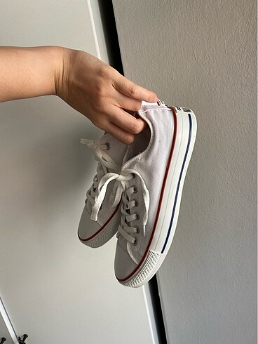 41 Beden beyaz Renk Beyaz converse
