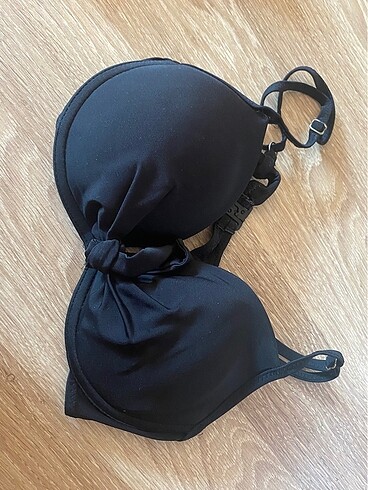 bikini üstü