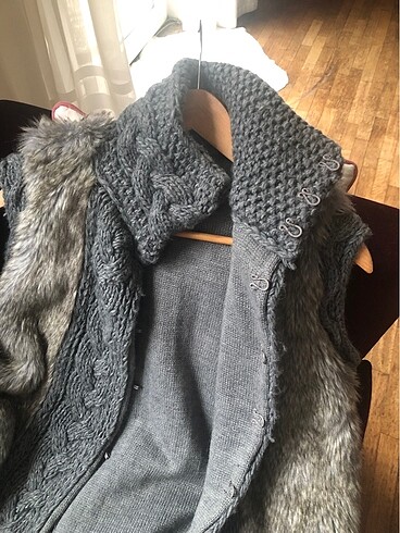 Zara Knitwear yelek