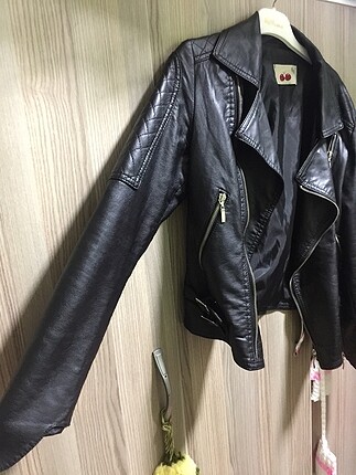 Bershka Deri ceket