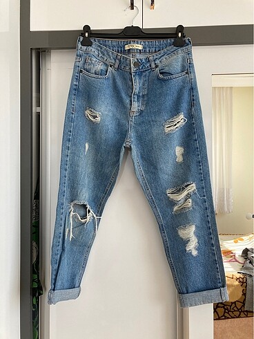 Yırtık jean