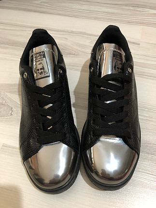 39 Beden Stansmith