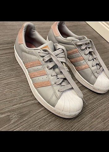 Adidas superstar 