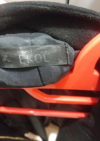 Siyah Midi Kadın Kaban - Görsel 3