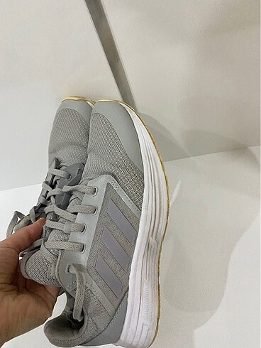 Adidas spor ayakkabı - Görsel 3