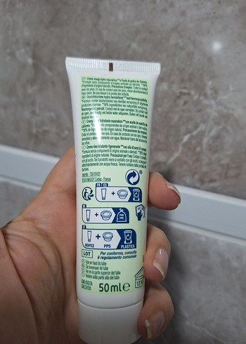 Hemp Özlü Yumuşak El Kremi - Görsel 2