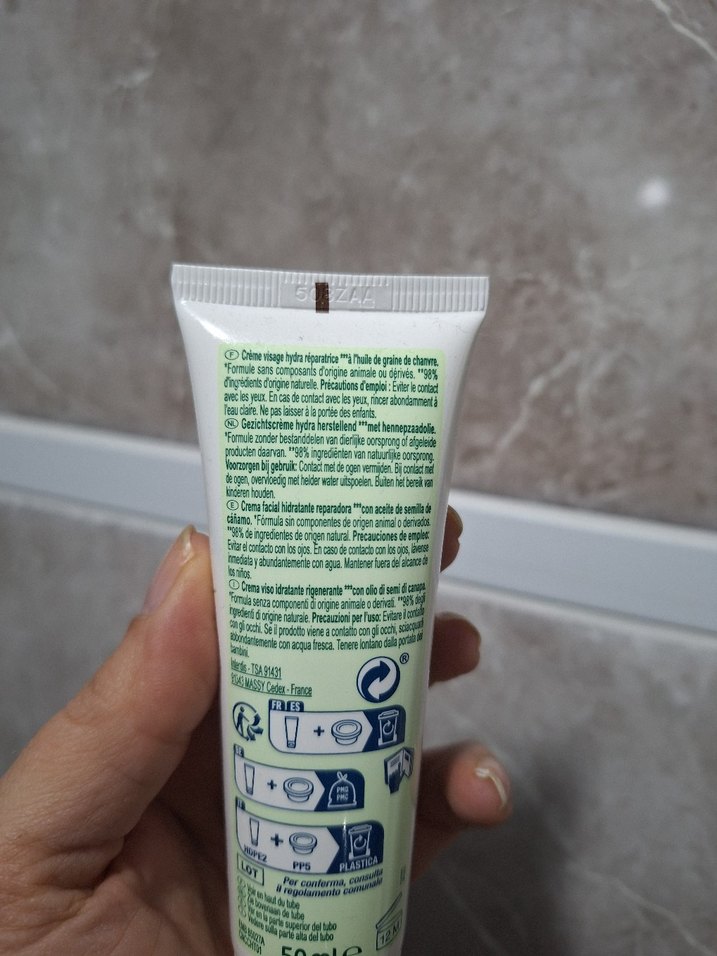 Hemp Özlü Yumuşak El Kremi - Görsel 4