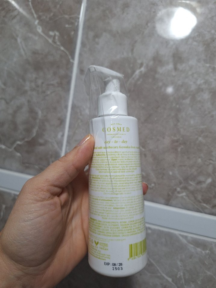 cosmed temizleme jeli 200 ml - Görsel 3