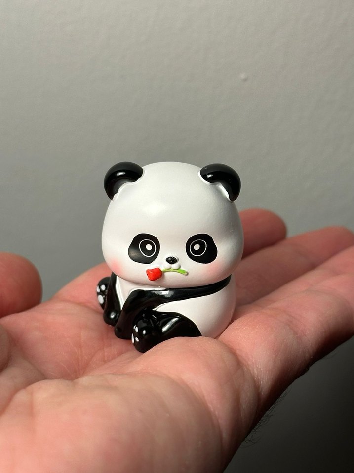 Renkli Sevimli Panda Aksiyon Figürü - Görsel 2